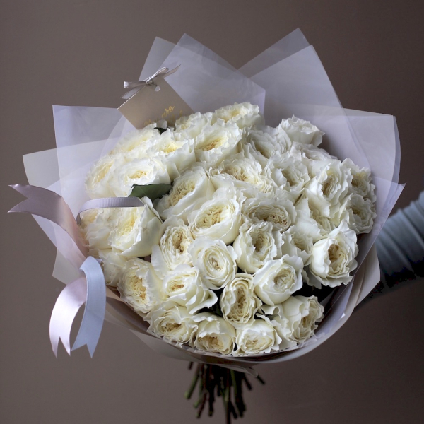 Букет из пионовидных роз Дэвида Остина Пейшенс - 35 роз